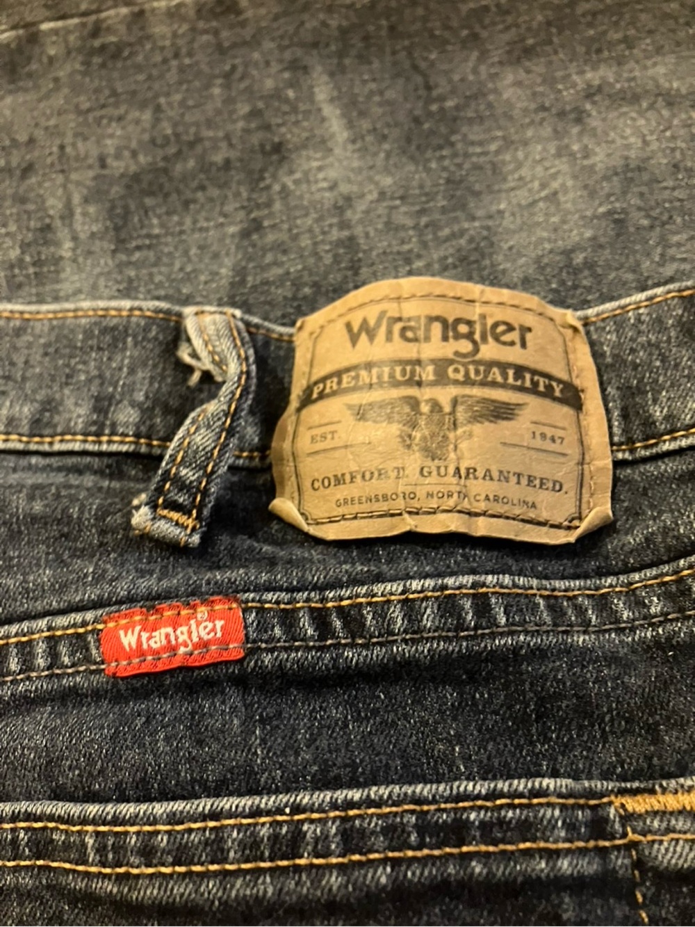 Jeans - Picture 3 of 3